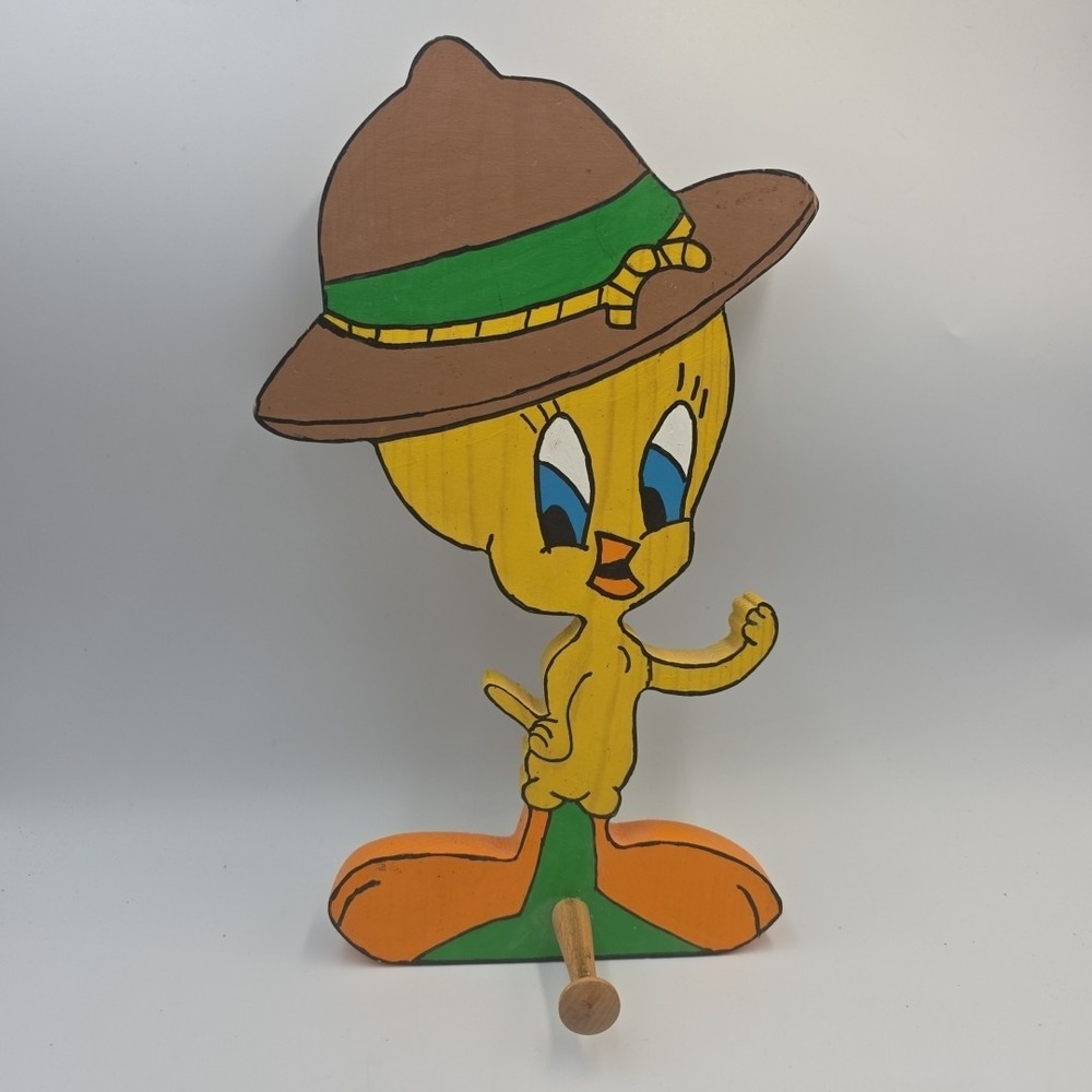 Vintage Tweety Bird Single Coat‎ Hanger Wood